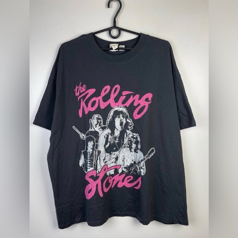 Rolling Stones Black Graphic T-Shirt - Picture 2 of 4